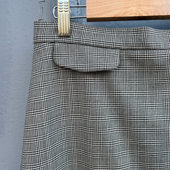 Jil Sander Houndstooth Plaid Wool Check Midi, size 36 - Picture 5 of 8